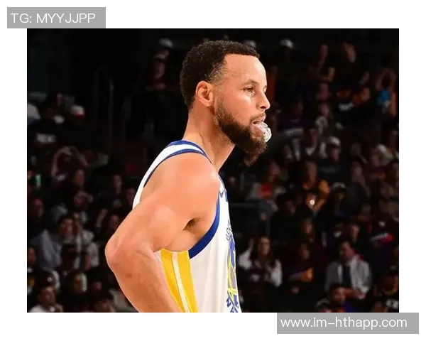 布克批评裁判漏判库里犯规称浪费了宝贵时间和机会